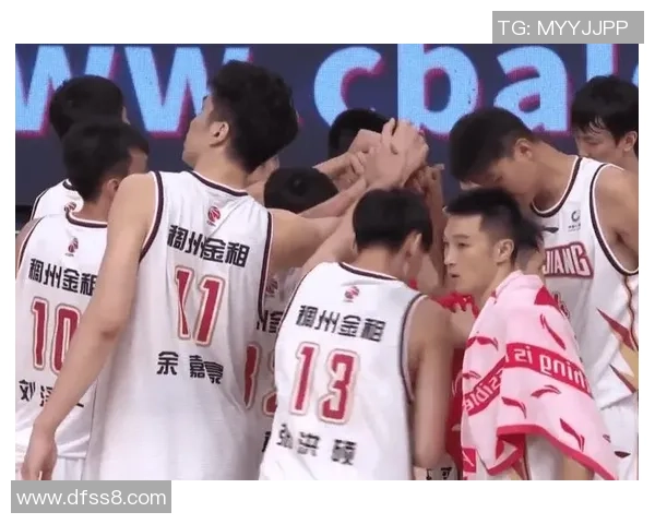 南京排球队以99分稳居大师赛积分榜首位展现强劲实力