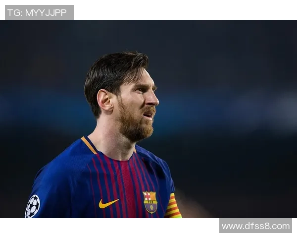 足球明星梅西的艺术之旅：用画笔描绘绿茵传奇与激情瞬间