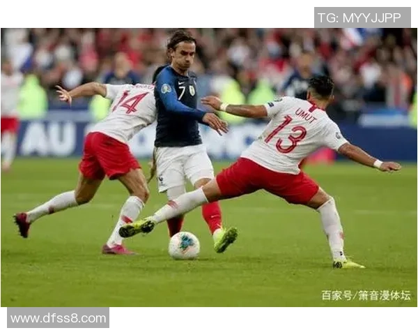 重庆足球队以58分稳居挑战赛积分榜首位争夺冠军之路愈发明朗 重庆足球队以58分稳居挑战赛积分榜首位争夺冠军之路愈发明朗