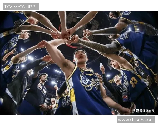 广州篮球队的速度变革引发热议球迷期待新战术与年轻球员的崛起